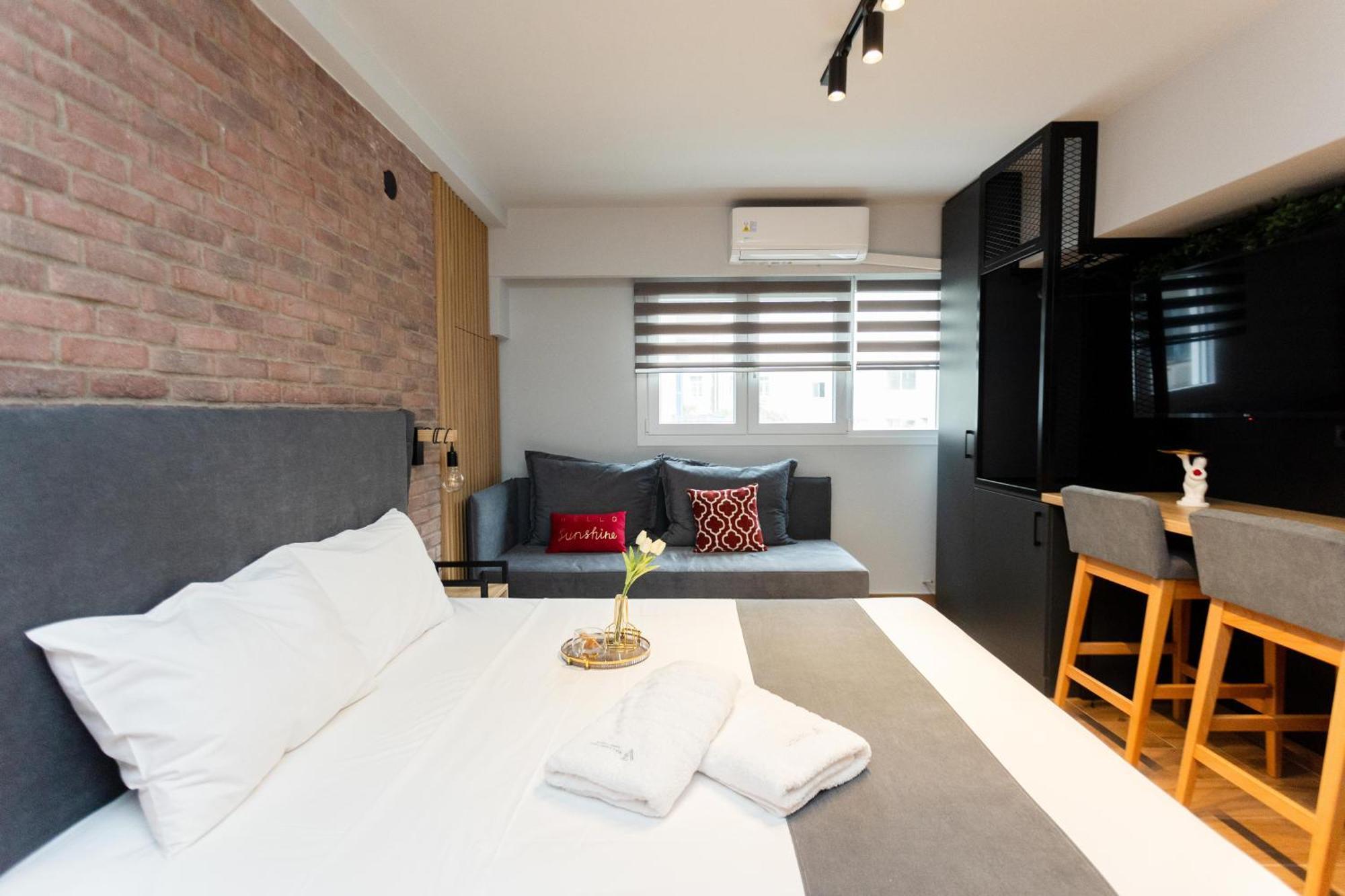 Valaoritou 3 Luxury Rooms เทสซาโลนิกิ ภายนอก รูปภาพ